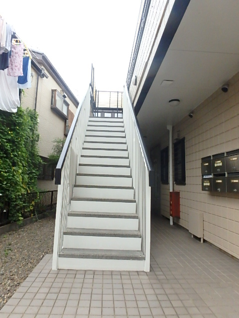 ロビー　共用階段