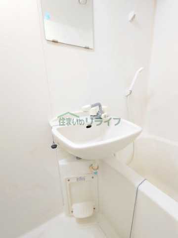 洗面設備　別室参考画像です