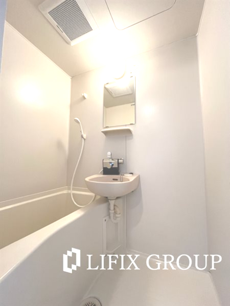 バス・シャワールーム　風呂