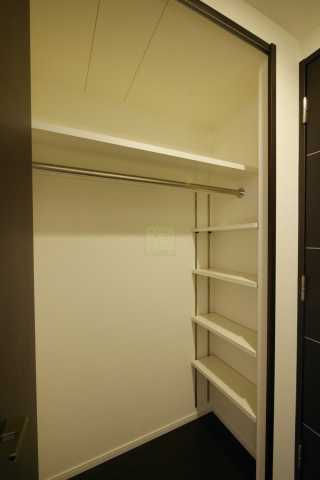 収納　ロアール大塚弐番館