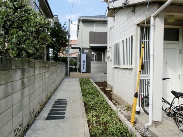 エントランス　★敷地の入り口です★