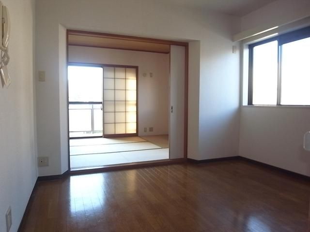 居室・リビング　ゆったりとしたリビングです