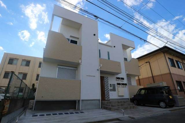 建物外観　フォンティーナ本千葉の外観