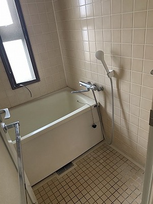 バス・シャワールーム　現況優先