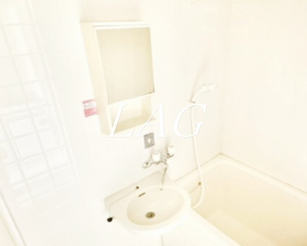 洗面設備　洗面台です。