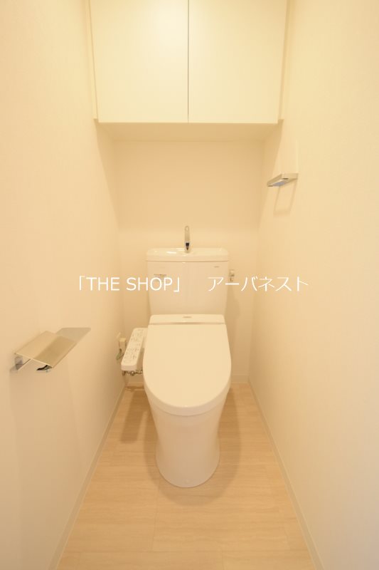 トイレ　同タイプ別部屋の室内写真です