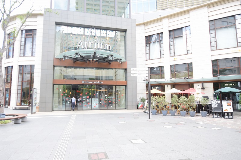 ショッピングセンター　赤坂サカス（ショッピングセンター）まで557m