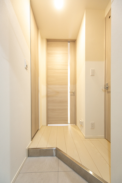 玄関　※写真は同タイプ住戸です。