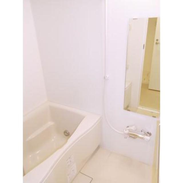 バス・シャワールーム　※写真は同タイプ住戸です。