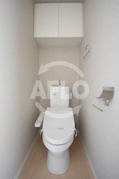 トイレ　アーバネックス心斎橋II　トイレ