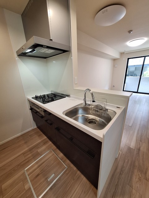 キッチン　★3口コンロシステムキッチン★