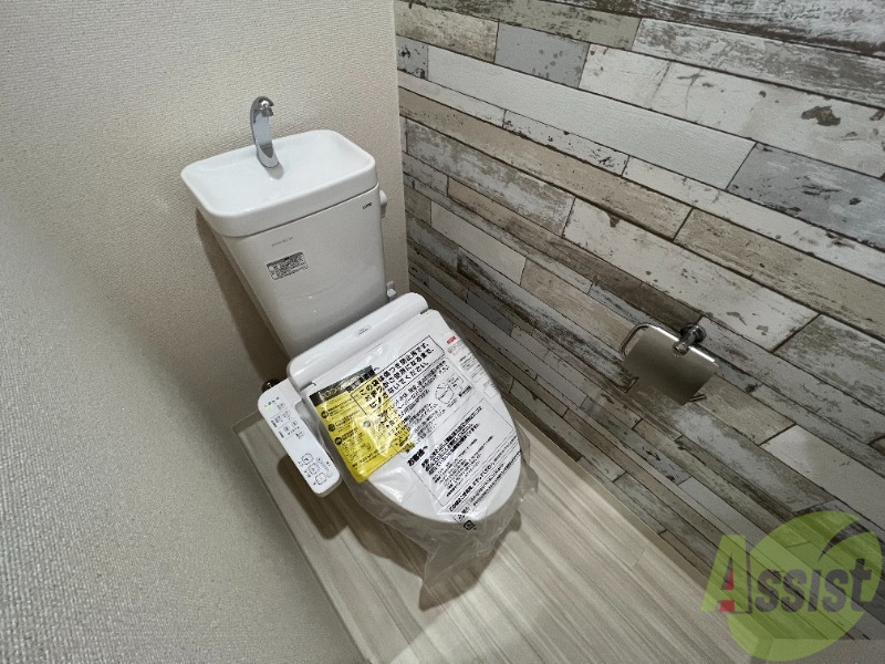 トイレ　同仕様施工物件、実物とは異なります。