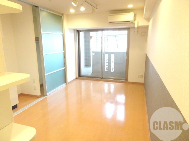 居室・リビング　広々としたお部屋です♪