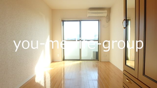 居室・リビング　日当たり良好