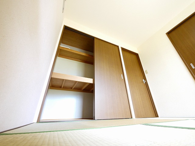 収納　たっぷりとした収納スペースです