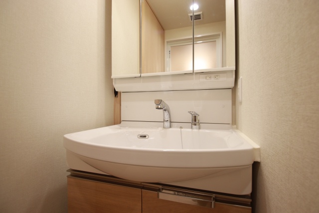 洗面設備　※別室の参考写真の為、現況優先です。