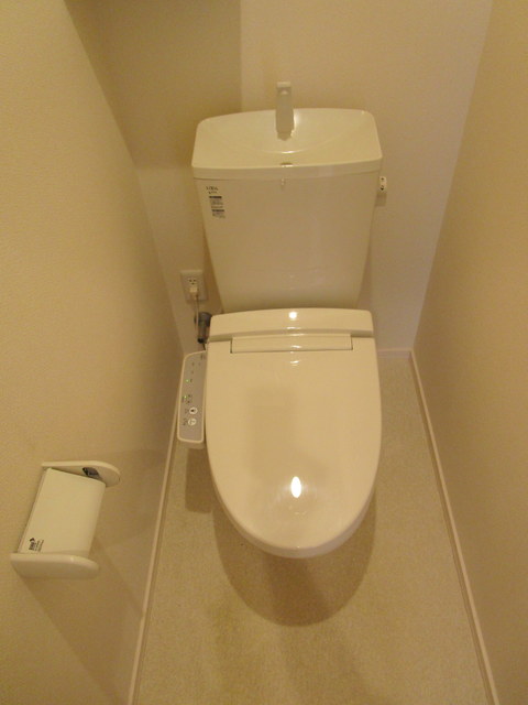 トイレ　★温水洗浄便座★