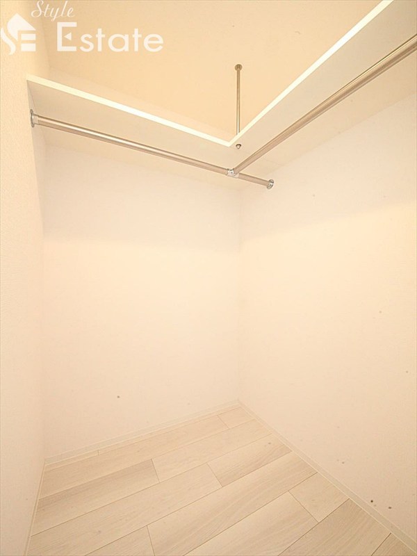 収納　ウォークインクローゼット