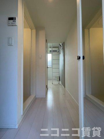 玄関　別号室イメージの為、現状を優先致します。