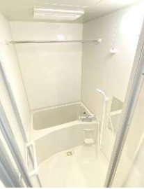 バス・シャワールーム　同建物の別部屋の写真