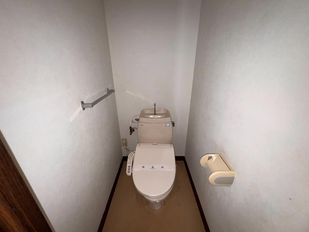 シャンブルBのトイレ写真