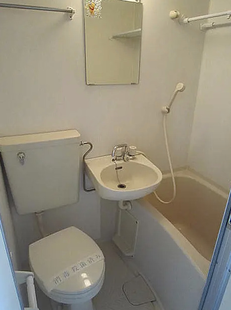 バス・シャワールーム　別部屋参考写真