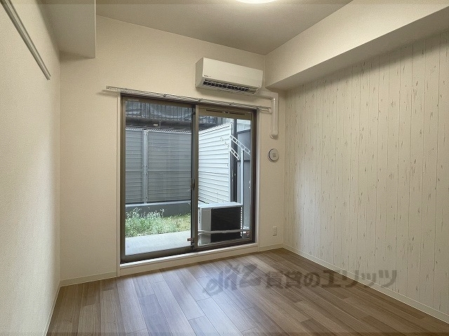 居室・リビング　洋室