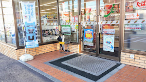 コンビニ　セブンイレブン札幌南14条西15丁目店（コンビニ）まで266m