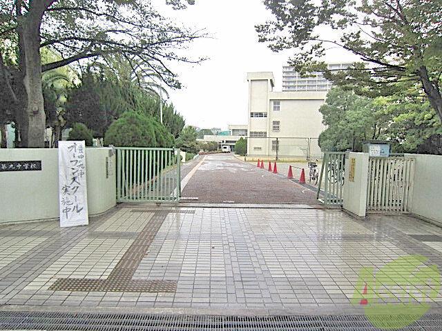 中学校　豊中市立第九中学校（中学校）まで1612m