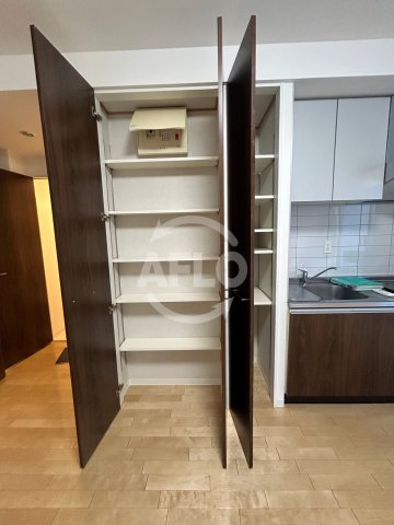 その他部屋・スペース　アーバネックス上町台　キッチン横収納