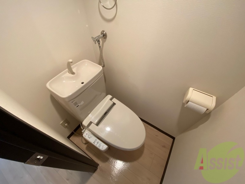 トイレ　トイレです。ウォシュレット付を探している方、おすすめです。