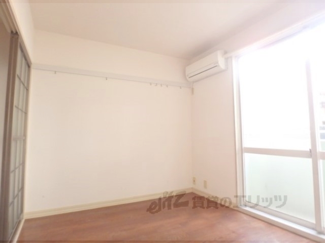 居室・リビング　洋室