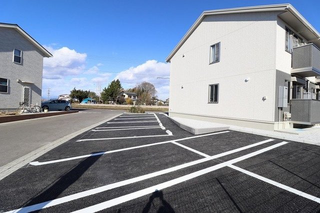 駐車場　敷地内駐車スペース