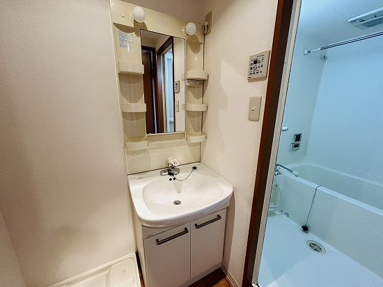 洗面設備　※写真は類似です