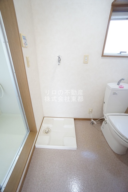 その他　洗濯機置場には防水パンを設置！水漏れも安心です◎