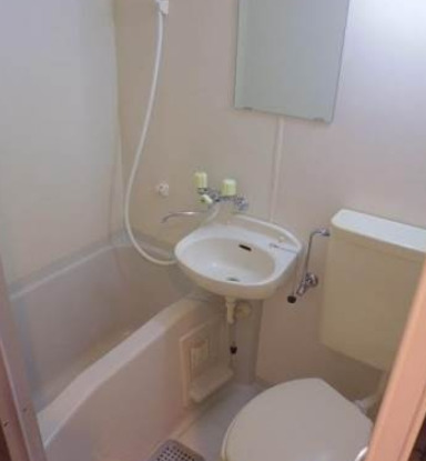 バス・シャワールーム　別部屋参考写真