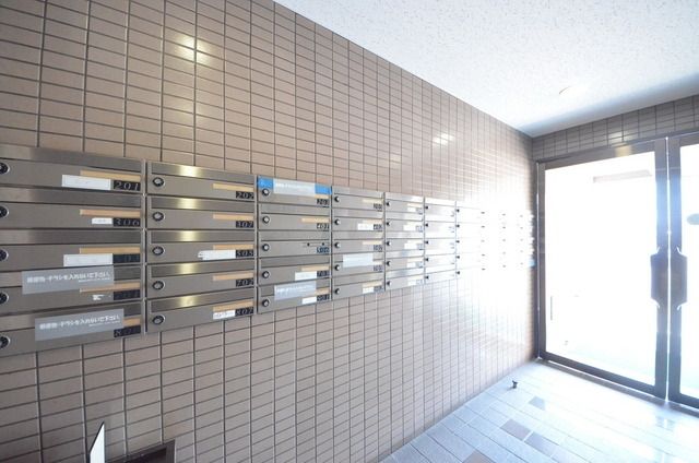 エントランス　♪大切なお手紙が届いてますよ♪