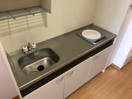 キッチン　※別部屋の写真です