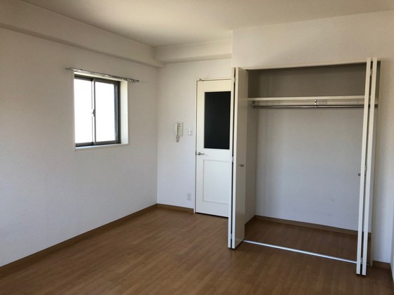 収納　※別部屋の写真です