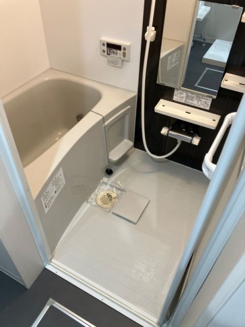 バス・シャワールーム