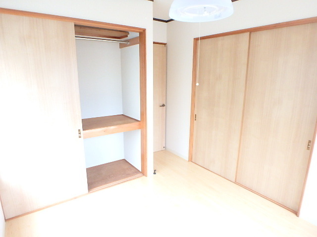 収納　収納付の洋室４．５帖です。