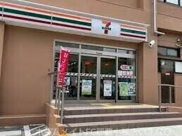 コンビニ　セブンイレブン壺川駅前店（コンビニ）まで187m