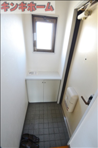 玄関　別のお部屋の写真です。