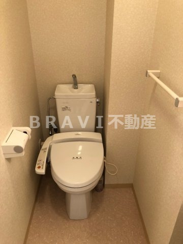 トイレ　【ヴィラタワー谷町】トイレです