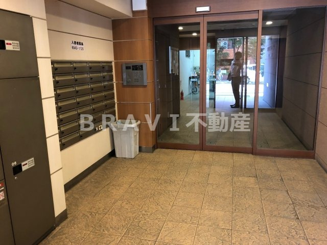 エントランス　【ヴィラタワー谷町】エントランスです