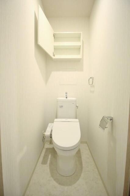 トイレ　トイレもきれいです