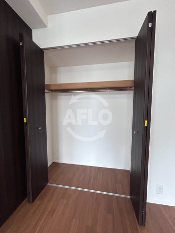 収納　ノルデンタワー新大阪プレミアム　クローゼット