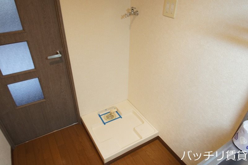 収納　別号室写真の為現況を優先致します