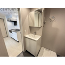 洗面設備　洗面所内に洗濯機置場あり！