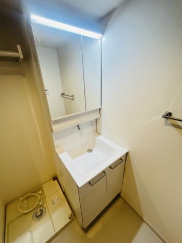 洗面設備　忙しい朝には欠かせない洗面所です